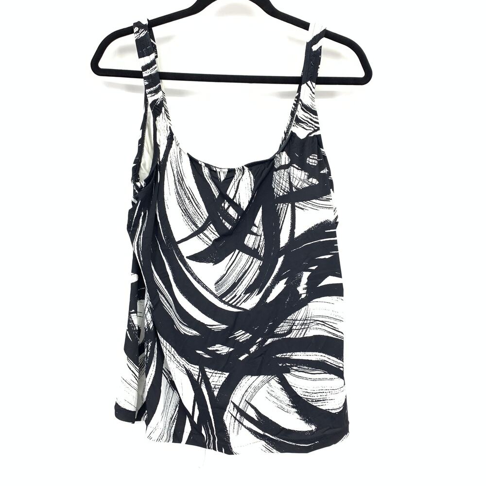 Maxine of Hollywood Tankini Swimsuit Top Womens Size 16 Black White Print